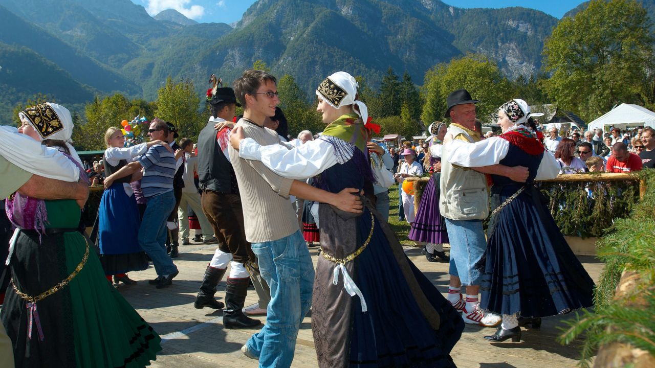 Kravji bal v Bohinju